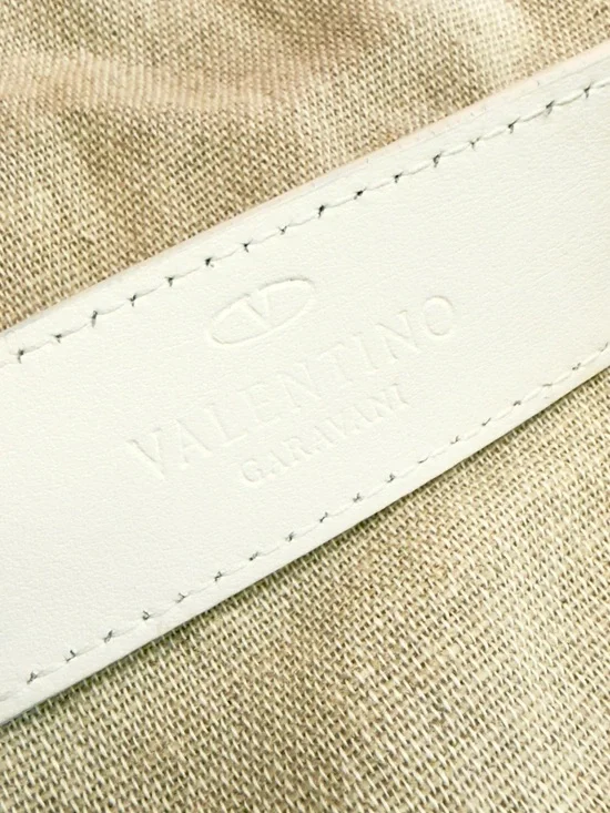 Valentino Garavani Ivory Leather Belt w Crystal V Logo Buckle - Picture 10 of 11